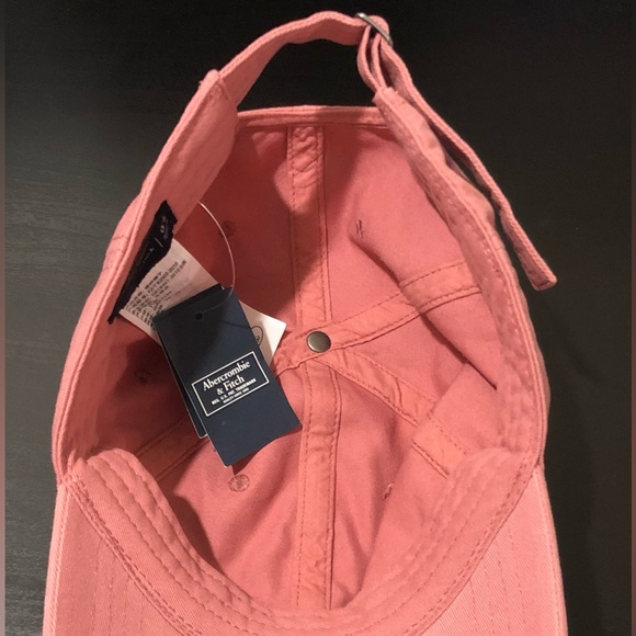 Abercrombie & Fitch Cap - Picture 9 of 9